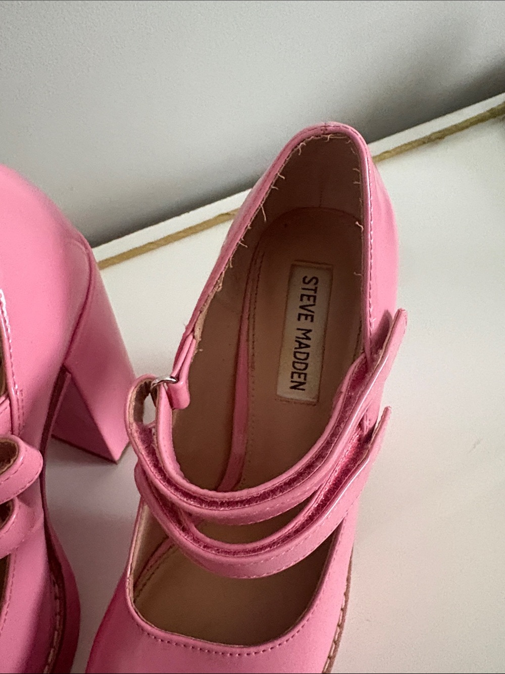 Steve Madden Bubblegum Pink Double-Strap Mary Jane Block Heels 7 1/2 - Picture 2 of 6